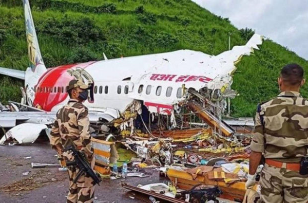 Qəzaya uğrayan “Boeing 737”nin “qara qutu”su tapıldı